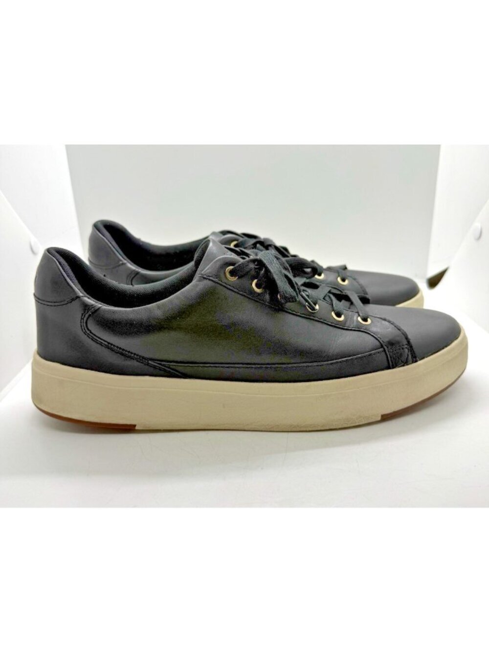 Kizik Vegas Hands Free Leather Sneakers Black Gold Mens 12 Womens 13.5 Lace Up